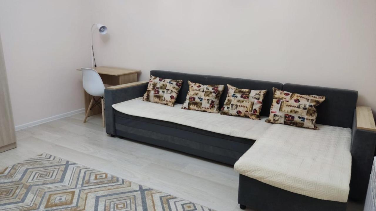 Apartment 1-но комнатная в центре астаны жк Sezim Qala 4 *