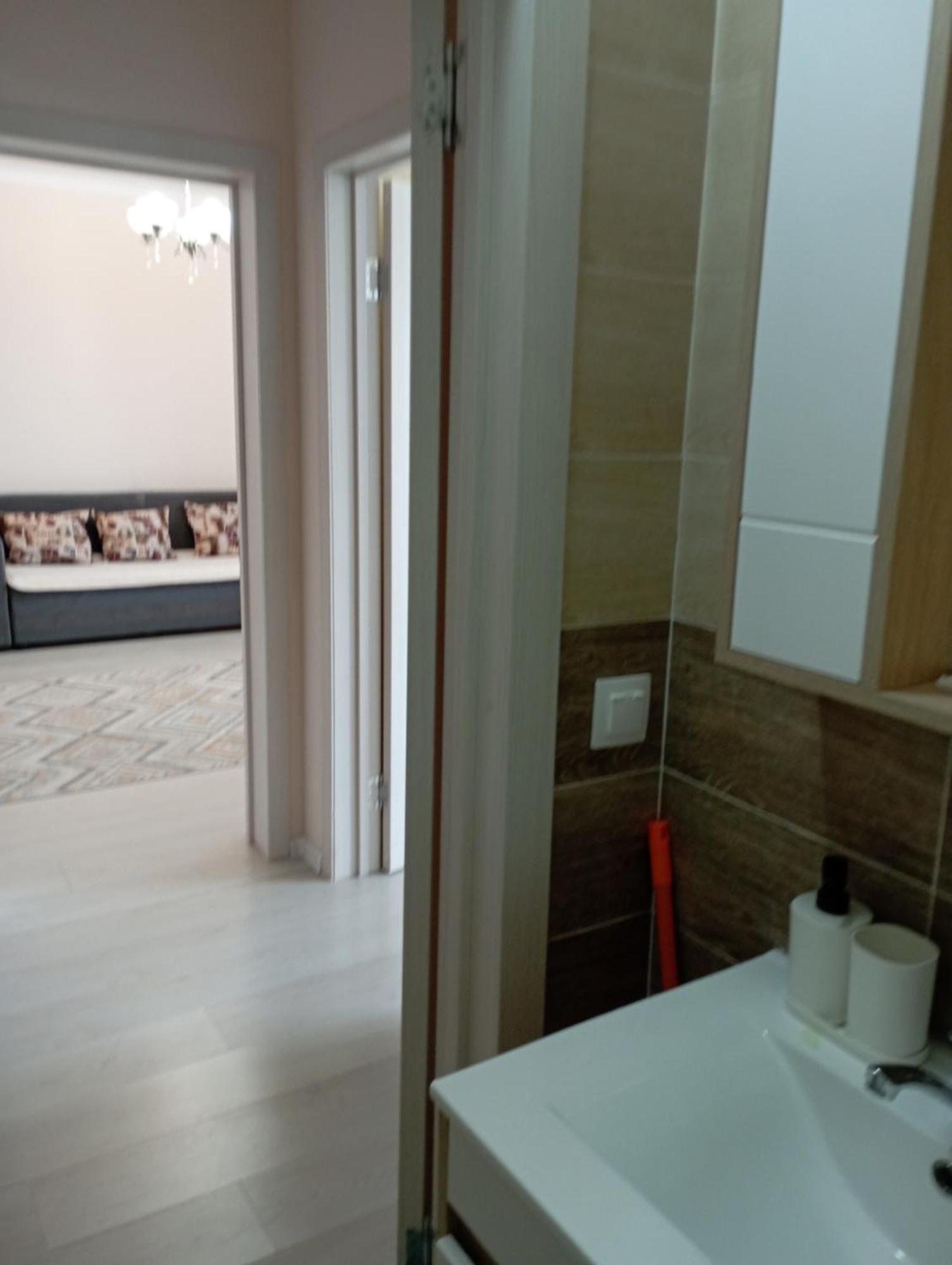 1-но комнатная в центре астаны жк Sezim Qala 4 Apartment