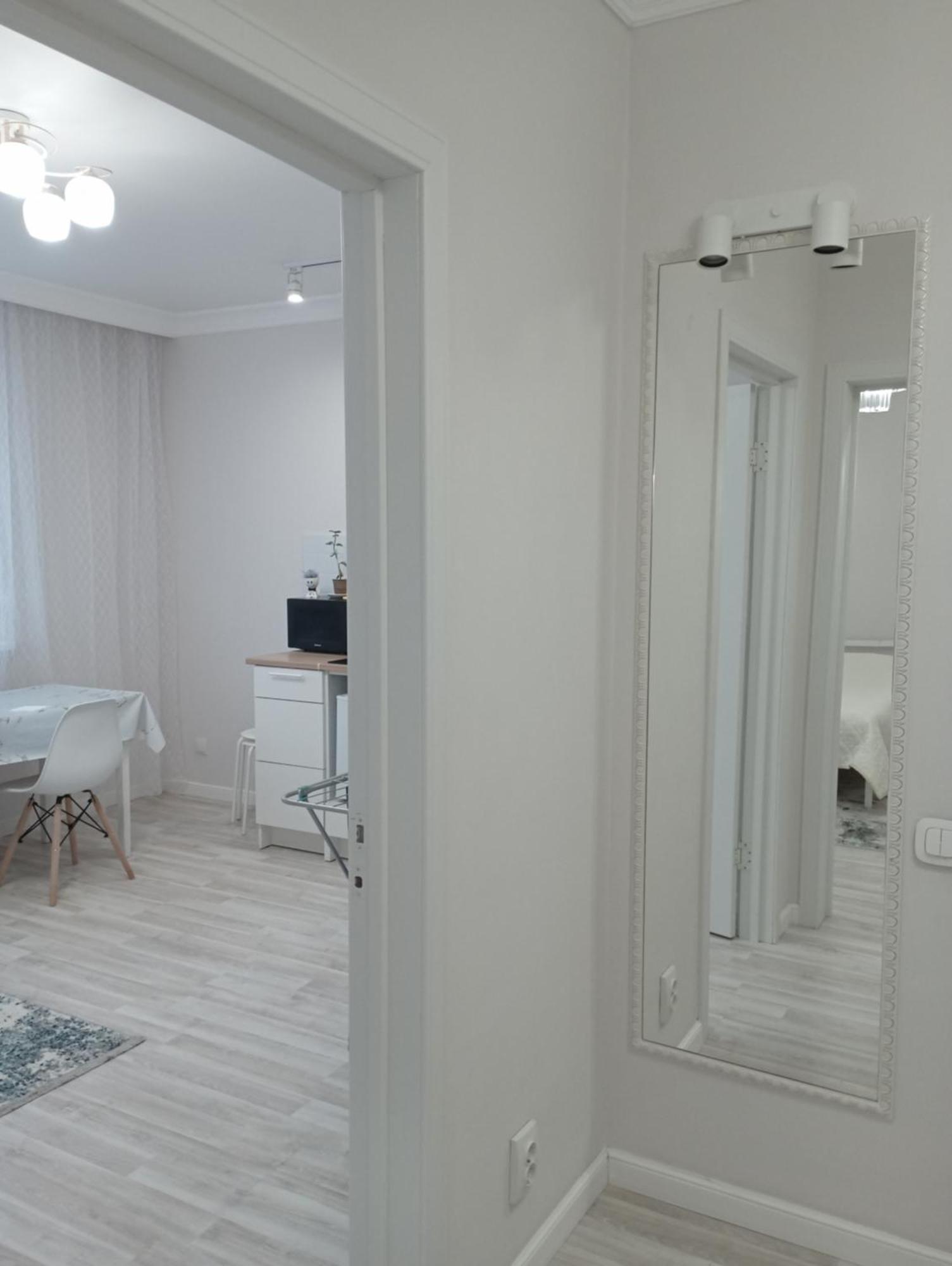 1-но комнатная в центре астаны жк Sezim Qala 4 * Nur-Sultan (Astana)